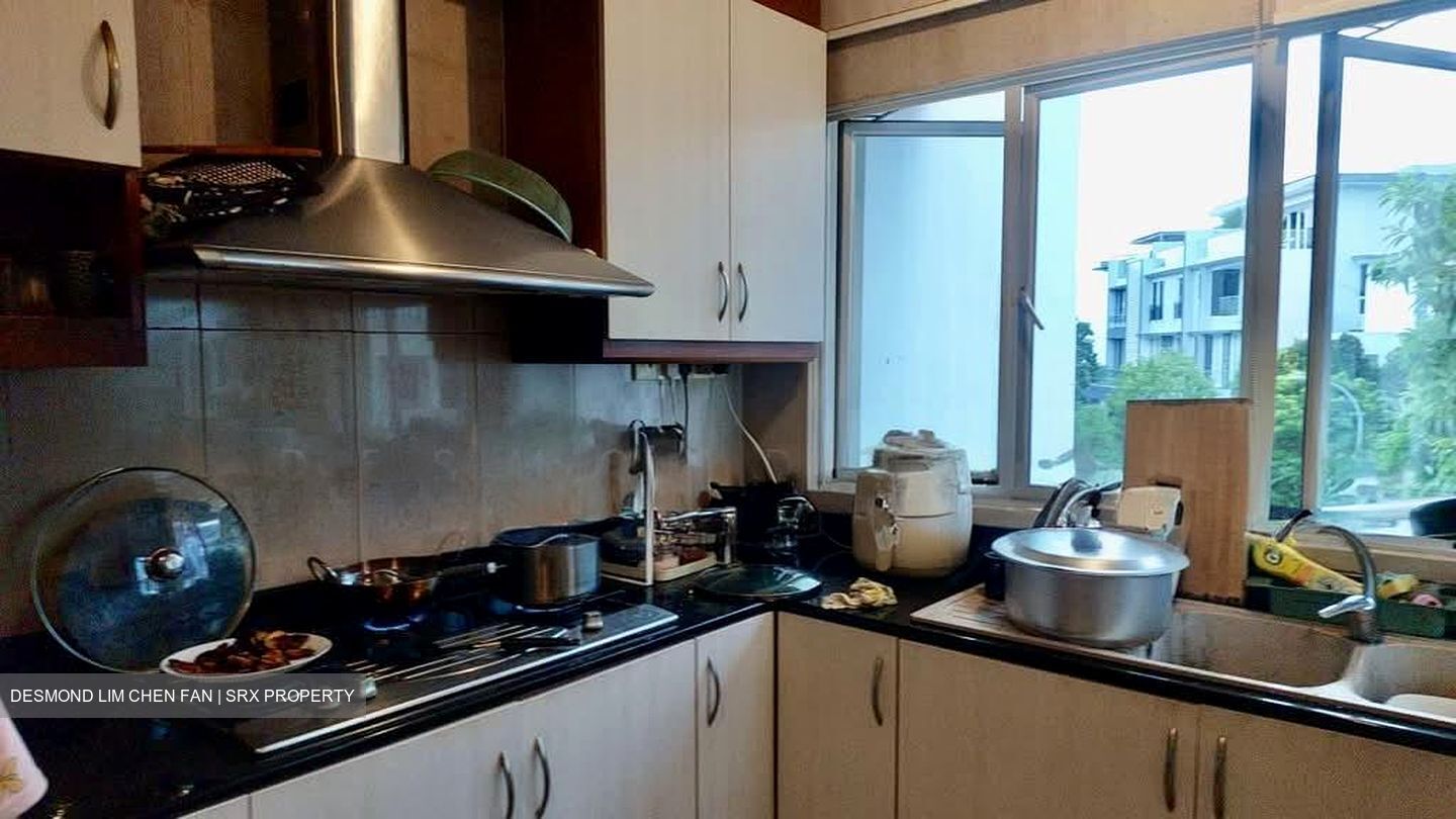 Seng Yong Villas (D14), Terrace #566521621